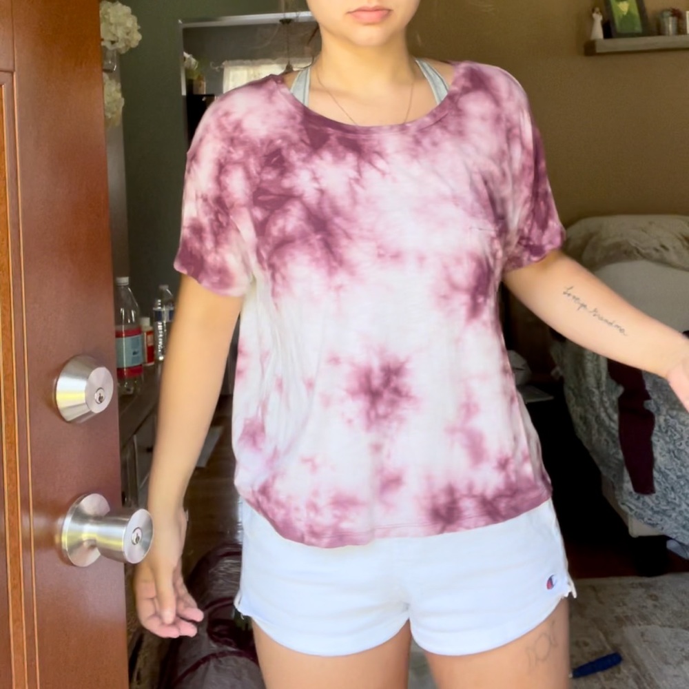 ✨Plum Soft & Sexy American Eagle T-shirt✨